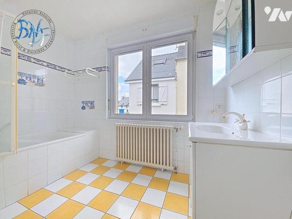 Maison familiale 5 pièces avec grand potentiel.