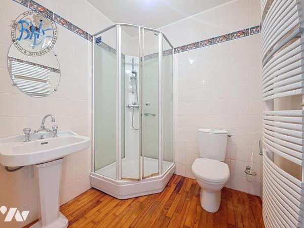 Maison familiale 5 pièces avec grand potentiel.