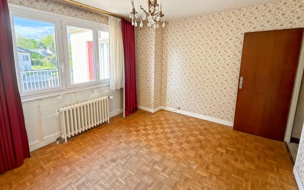 Maison à vendre    4 pièces • 76 m2 Olivet