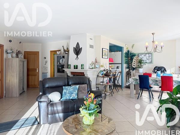 Maison à vendre 5 pièces 150 m² Villemandeur