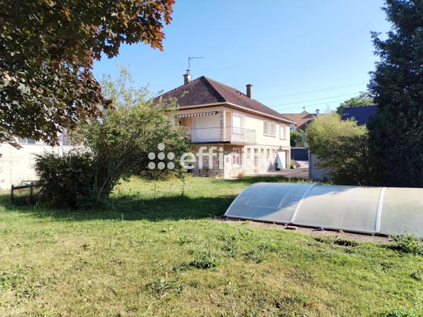 Maison
         7 pièces
        - 225 m² Bien prestige 598 000 € *