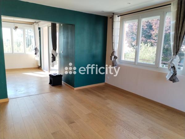 Maison
         7 pièces
        - 225 m² Bien prestige 598 000 € *