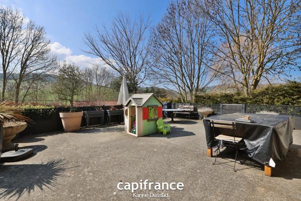 Coup de cœur assuré : Maison 135 m² avec jardin, garage double et suite parentale — Sainte-Catherine (69)