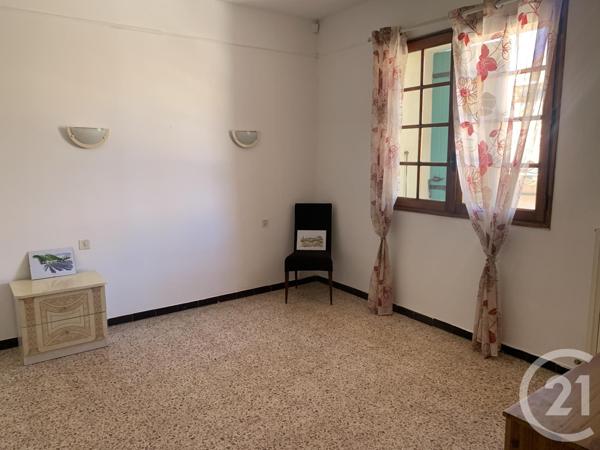 Maison à vendre  11 pièces - 210 m2 ROQUEMAURE - 30