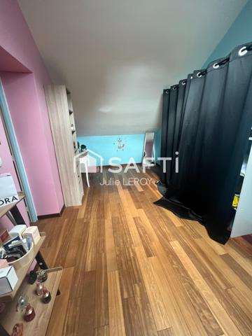 Maison de campagne de 111m², située à Blandouet-Saint-Jean (53270)