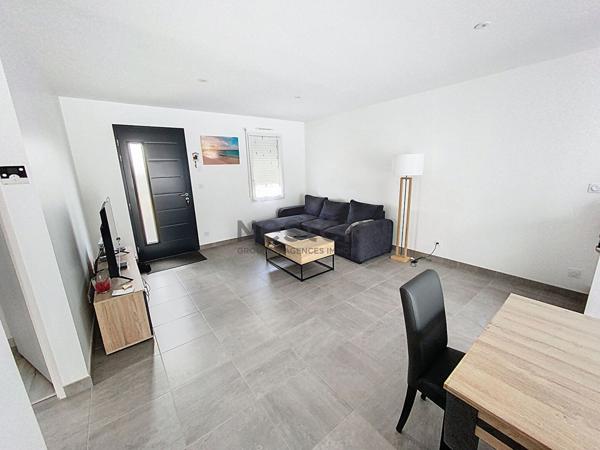 Maison Huille Lezigne de plain pied