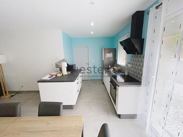 Maison Huille Lezigne de plain pied