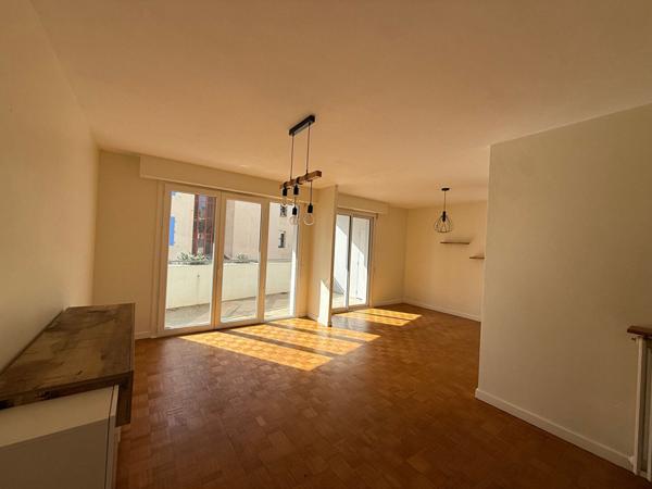 Appartement La Roche Sur Yon 2 pièce(s) 62.99 m2