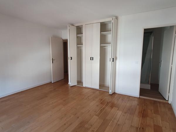 Auray, T4 hyper centre , Auray