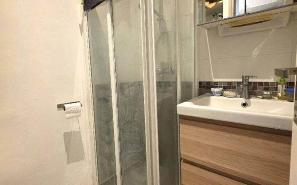 Appartement à vendre    2 pièces • 23,58 m2 Ivry-sur-Seine