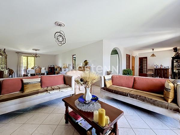 A VENDRE - ROQUES - MAISON FAMILIALE - 3000  M² DE TERRAIN