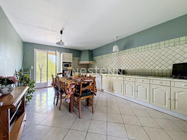 A VENDRE - ROQUES - MAISON FAMILIALE - 3000  M² DE TERRAIN