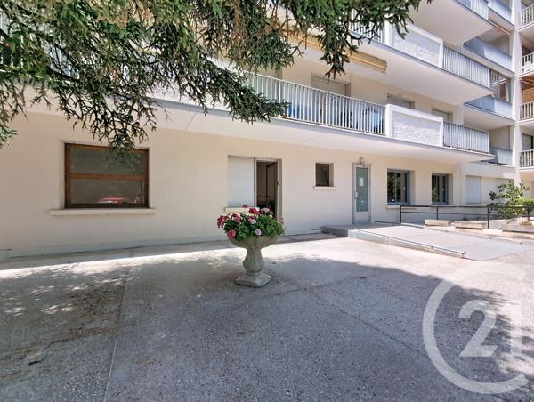 à vendre  114,48 m 2   ARCACHON  - 33