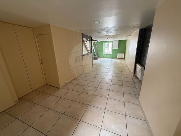 Appartement 1 chambre(s) à louer - Chalon-sur-Saône, Saône-et-Loire - 71
