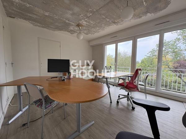 Appartement à vendre de 7 pièces de 146.6 m²