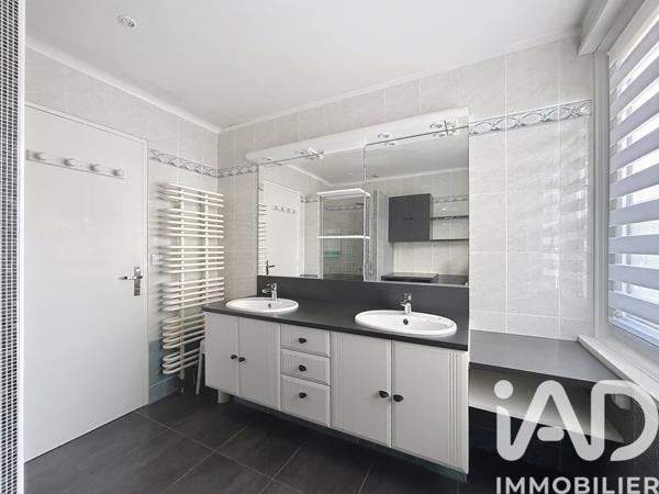 Maison à vendre 5 pièces 107,36 m² Saint-Brevin-les-Pins