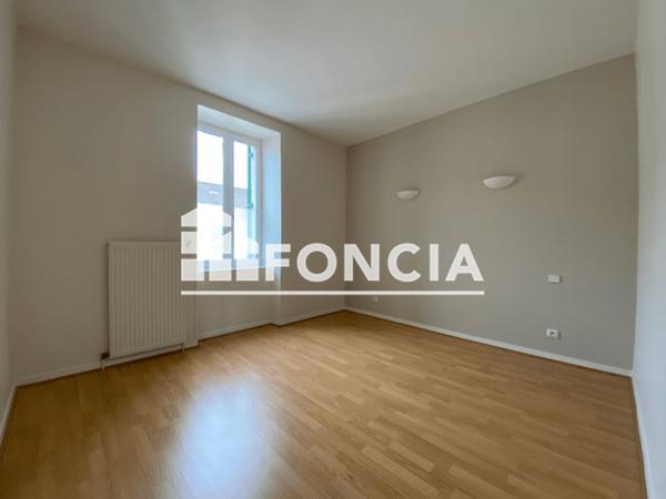 Location Appartement 3 pièces 70.53 m² - 25 RUE BIRON Perigueux 24000