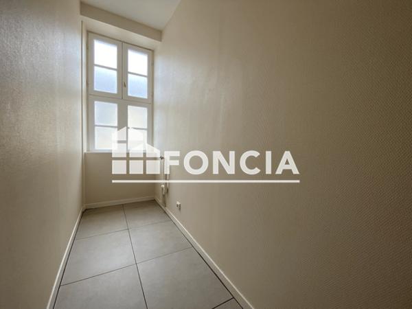 Location Appartement 3 pièces 70.53 m² - 25 RUE BIRON Perigueux 24000