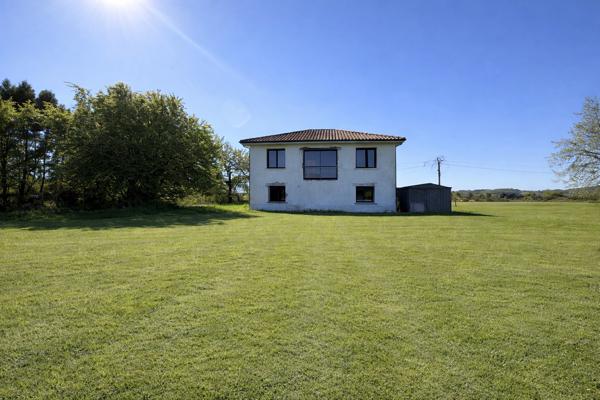 47110 SAINTE LIVRADE SUR LOT A Ste Livrade/Lot maison rénovée sur deux niveaux