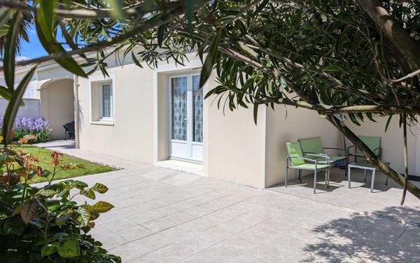 Maison à vendre    5 pièces •  Saint-Sulpice-de-Royan