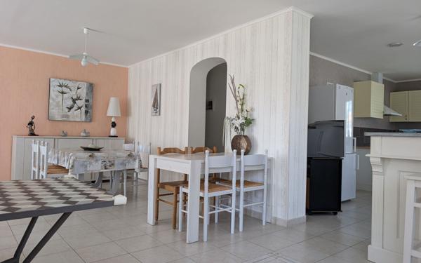 Maison à vendre    5 pièces •  Saint-Sulpice-de-Royan