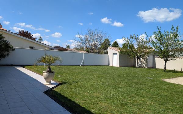 Maison à vendre    5 pièces •  Saint-Sulpice-de-Royan