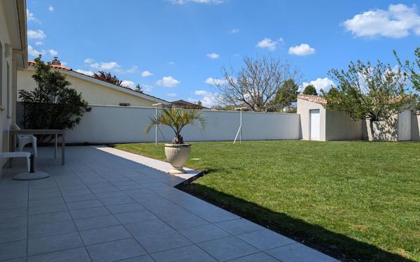 Maison à vendre    5 pièces •  Saint-Sulpice-de-Royan