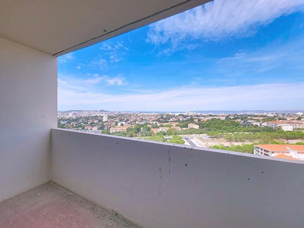 Appartement T3 - 2 chambres - 68m² - VUE MER - A RENOVER - Résidence Parc Dessuard - Saint-Barnabé (13012)