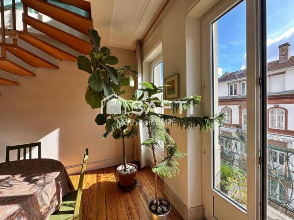 DUPLEX - BALCONS - CONTADES / PLACE DE BORDEAUX