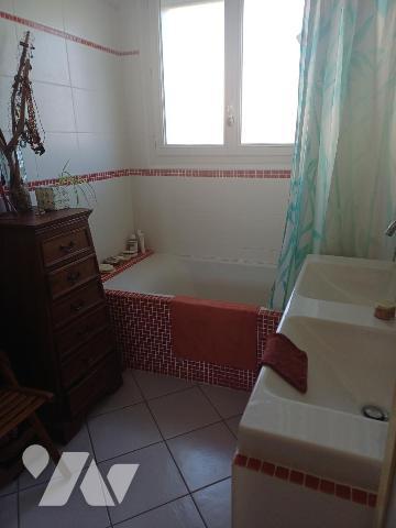 A VENDRE à REZE quartier Chatelier - Maison nantaise de 179m2 hab. avec jardin