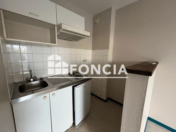 Location Studio 23.61 m² - 4 RUE HENRI BARBUSSE Niort 79000