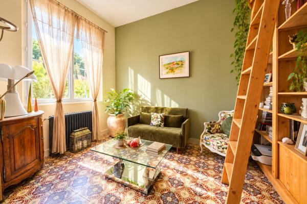 Maison Trets 5 pièce(s) 146 m2