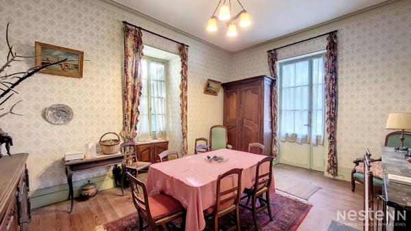 A Vendre Bâtisse du XVIIIème siècle avec parc arboré et vue sur la Cathédrale de Condom