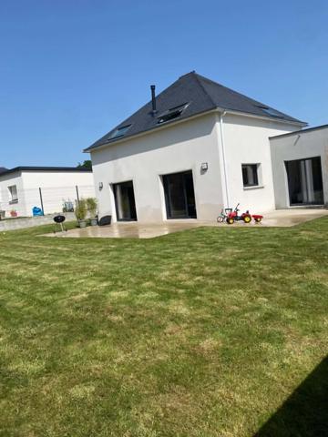 Immobilier Pontivy (56300) – Maison 100m2 – 1 050 €