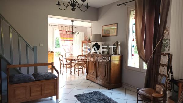 Maison beaux volumes à 600m de la plage