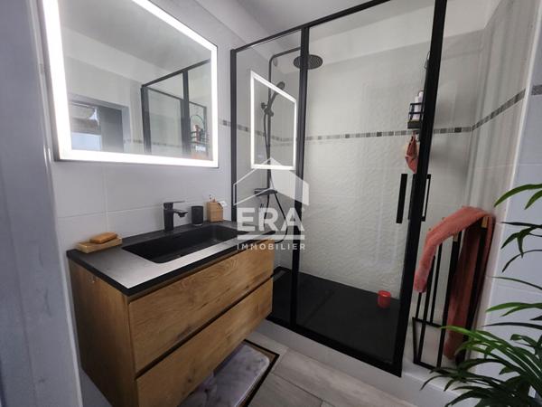 Appartement 3 pièces, rénové, vue dégagée à Martigues Clé en main !