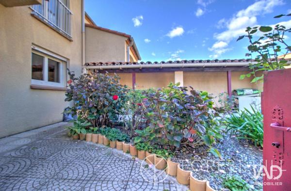 Maison à vendre 4 pièces 143 m² Voisins-le-Bretonneux