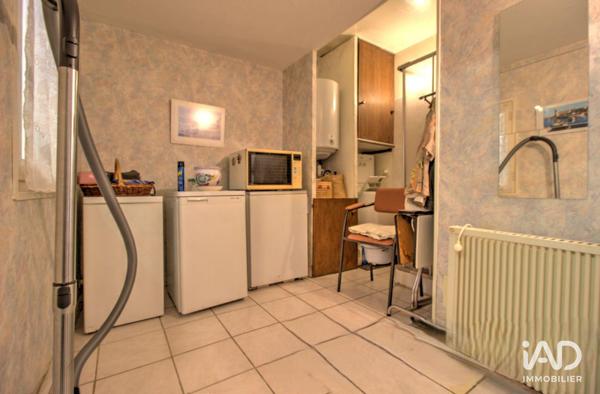 Maison à vendre 4 pièces 143 m² Voisins-le-Bretonneux