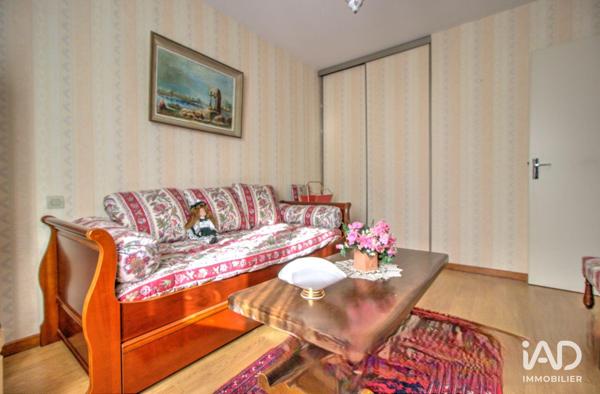Maison à vendre 4 pièces 143 m² Voisins-le-Bretonneux