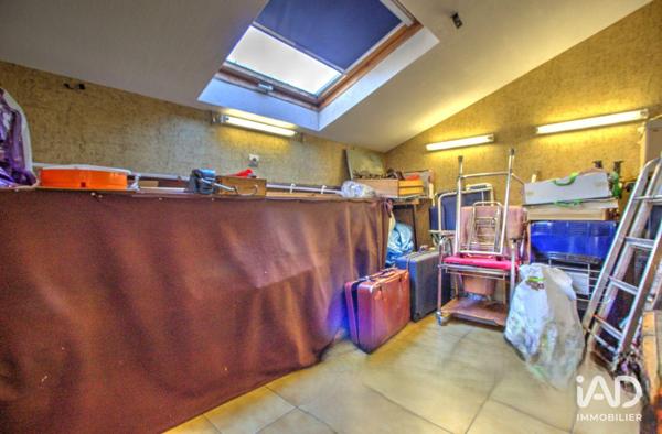 Maison à vendre 4 pièces 143 m² Voisins-le-Bretonneux