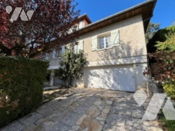 SAINT-MAX Grande maison familiale!