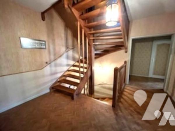 SAINT-MAX Grande maison familiale!