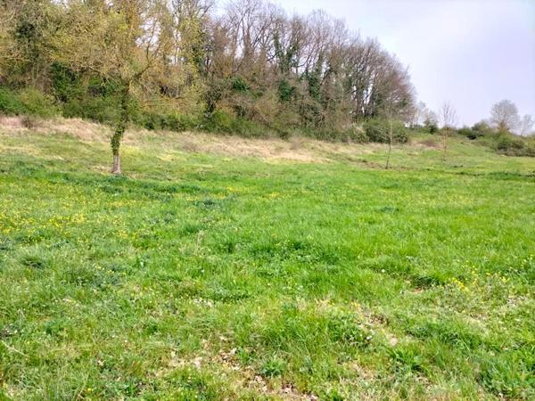 Terrain viabilisé 3495m² Saint Clar (32380) 1 parcelle 17m²