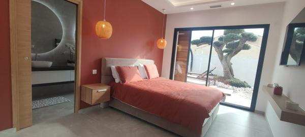 Magnifique villa contemporaine vendu meublée