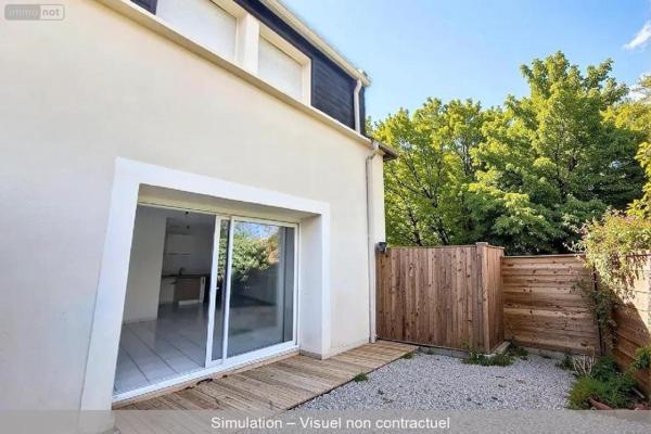 Duplex à vendre à Lesparre-Médoc en Gironde (33340), ref : 016/1057