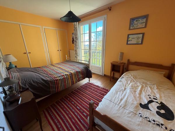 Maison  7 pièce(s)  4 chambre(s)  155.57 m²