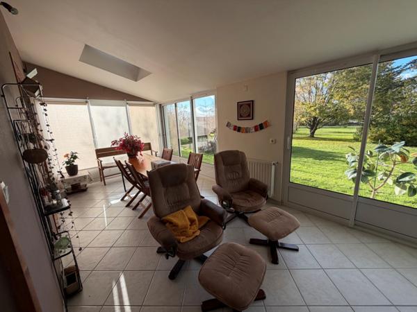 Maison  7 pièce(s)  4 chambre(s)  155.57 m²