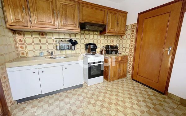 Maison à vendre    4 pièces •  Saint-Plancard