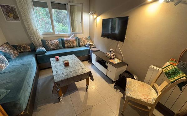 Appartement à vendre    4 pièces •  La Trinité