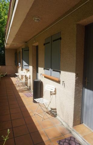 Ensemble immobilier à Cornebarrieu 18 pièce(s) 600 m2 au centre ville